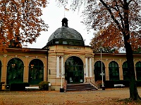 Wandelhalle mit Trinkbrunnen